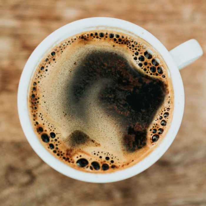 Blog_Header_750x750 Tasse mit Kaffee