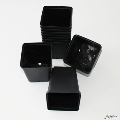 Anzuchttöpfe - eckig - 10 Stk. 9 x 9 x 9,5 cm - Kunststoff Anzuchttöpfe - eckig - 10 Stk. 9 x 9 x 9,5 cm - Kunststoff